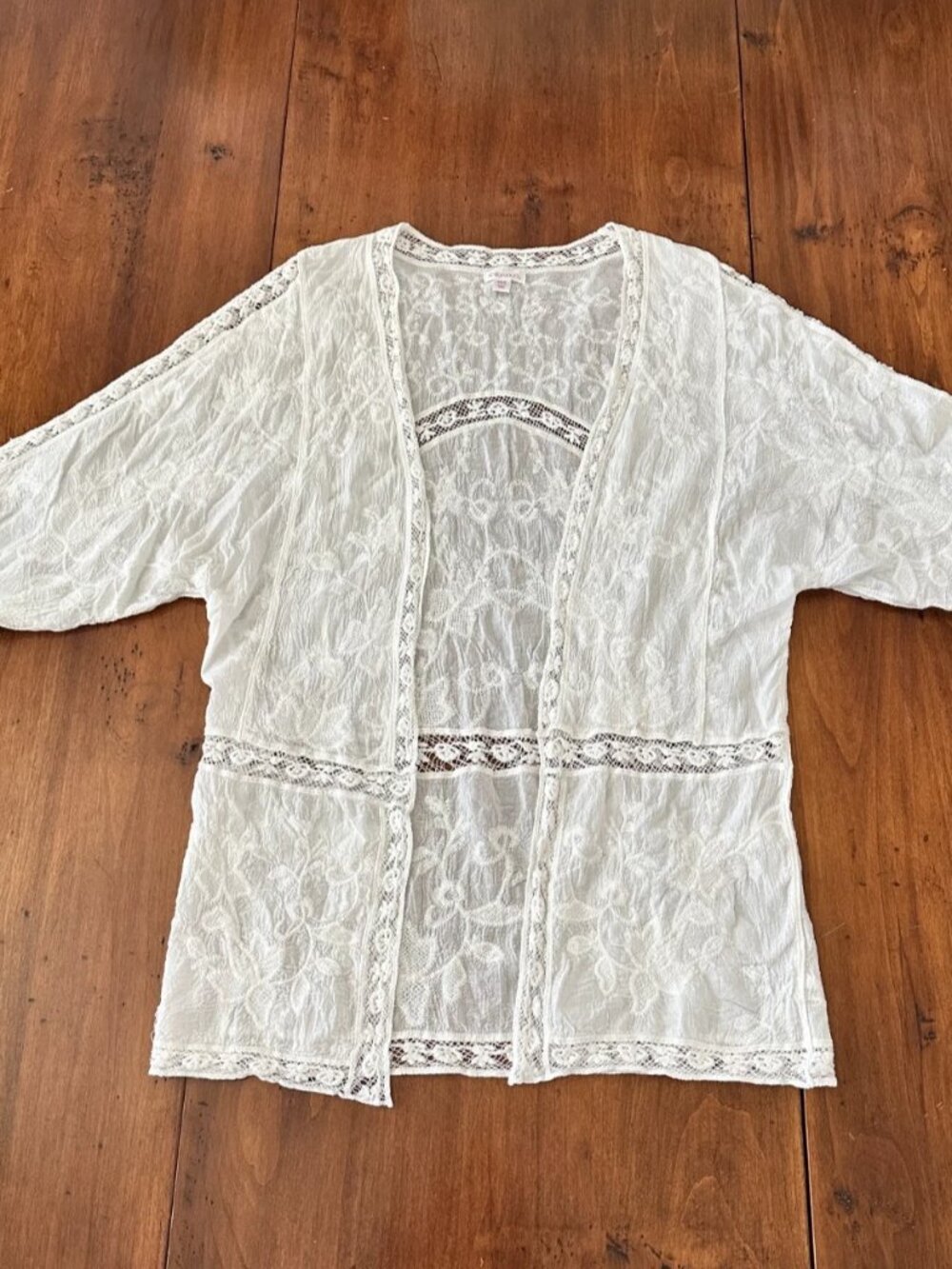 Xhilaration White Embroidered Kimono Boho Top Crochet Open Front Cardigan XS/S